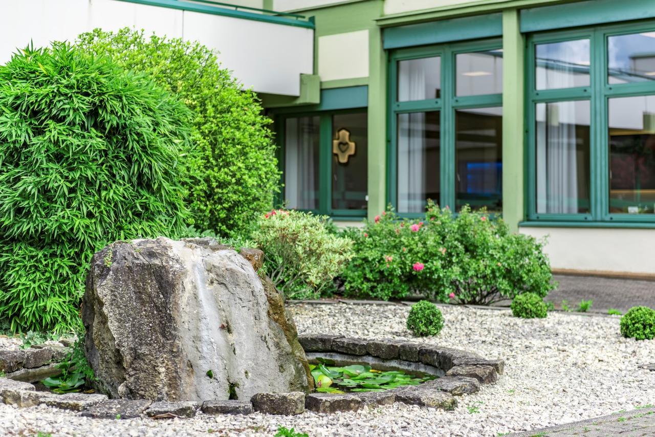 Kloster Neustadt Neustadt an der Weinstraße Exteriér fotografie